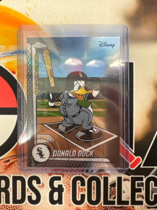 2025 Topps Chrome Disney Donald Duck MLB Refractor Chicago White Sox Black /10