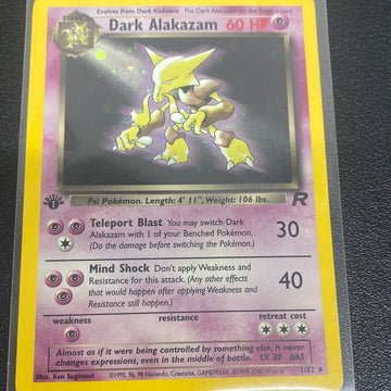 Pokémon Dark Alakazam 1st edition holo 1/82 Team Rocket NM