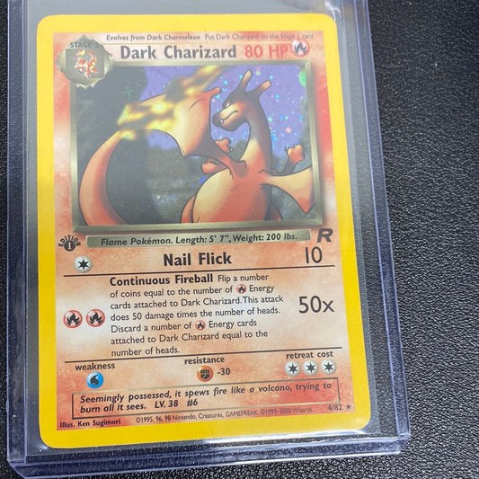 Pokémon Dark Charizard 1st edition Team Rocket Holo 4/82
