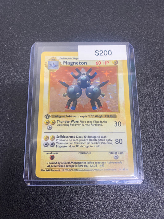 Pokémon Magneton Base Set 1st Edition Shadowless Holo 9/102