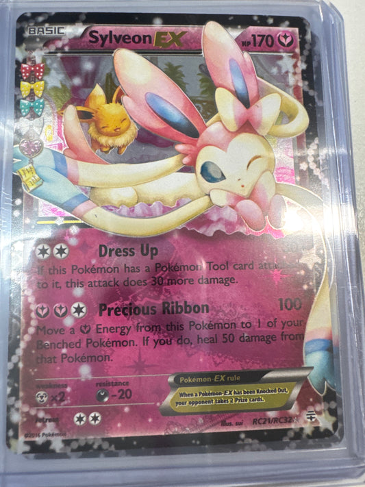 Pokémon Sylveon EX Generations Radiant Collection