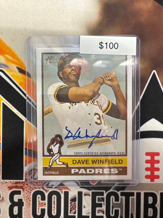 2025 Topps Heritage MLB Dave Winfield On Card Autograph