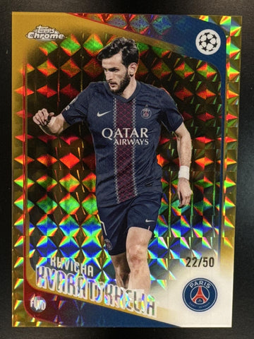 2025 Topps Chrome UEFA UCC Khvicha Kvaratskhelia #167 Gold Geometric Refractor /50 Paris Saint-Germain