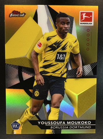 2020 Topps Finest Bundesliga Youssoufa Moukoko #29 Gold 24/50 RC Dortmund