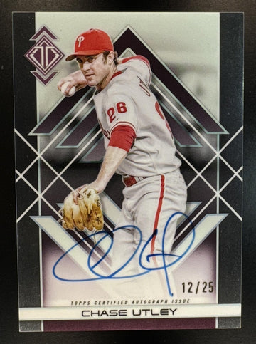2025 Topps Transcendent Collection Chase Utley #TAIC-CU Icons Chrome Auto /25 Phillies