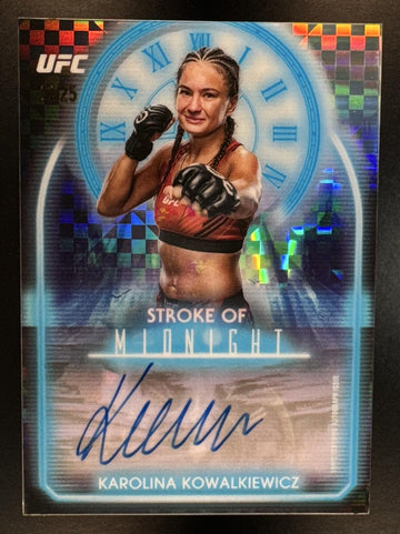 2025 Topps UFC Midnight Karolina Kowalkiewicz #SMA-KK Stroke of Moonrise /25