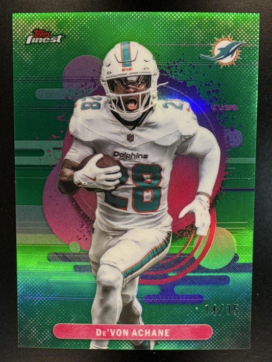 2025 Topps Finest De'Von Achane #158 Uncommon Green Refractor 14/35 Dolphins