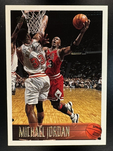 1996-97 Topps Michael Jordan #139 Bulls