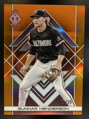 2025 Topps Transcendent Collection Gunnar Henderson #10 Chrome Orange Refractor Orioles