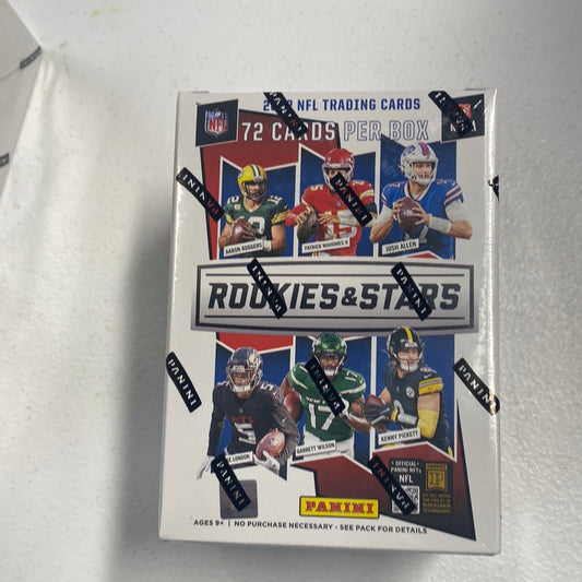 2022 Rookies & Stars NFL Blaster