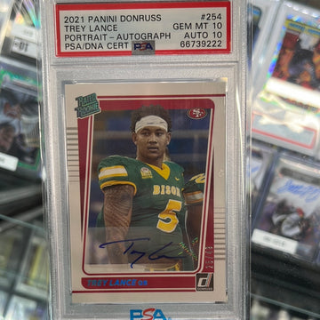 2021 NFL Donruss Rated Rookie Trey Lance Auto /49 PSA 10