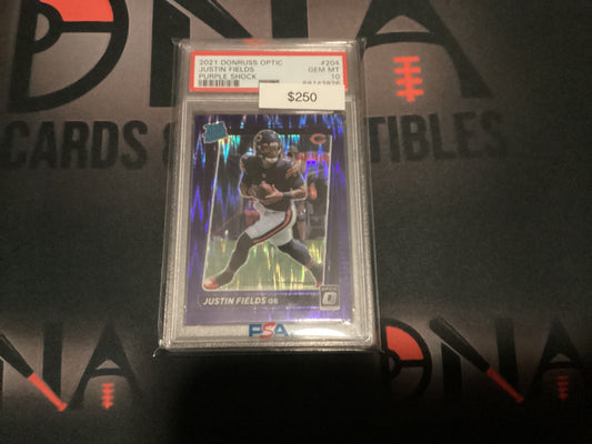 2021 Donruss Optic Justin Fields Purple Shock PSA 10